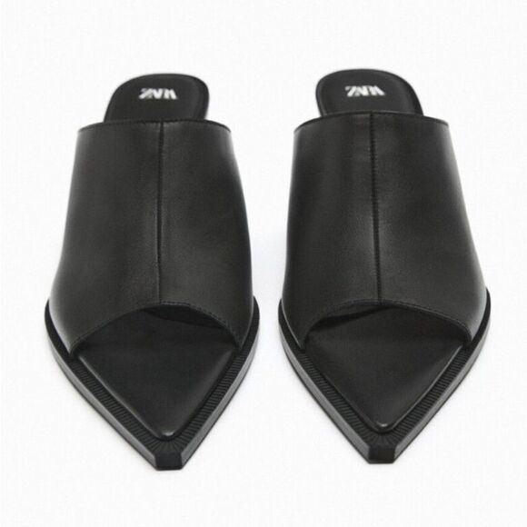 ZARA BLOCK HEEL LEATHER SANDALS
BLACK - Picture 3 of 5